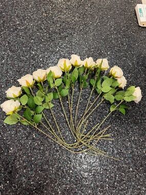 One Dozen Fake White Roses, Artificial White Flowers Silk Faux Roses Stems